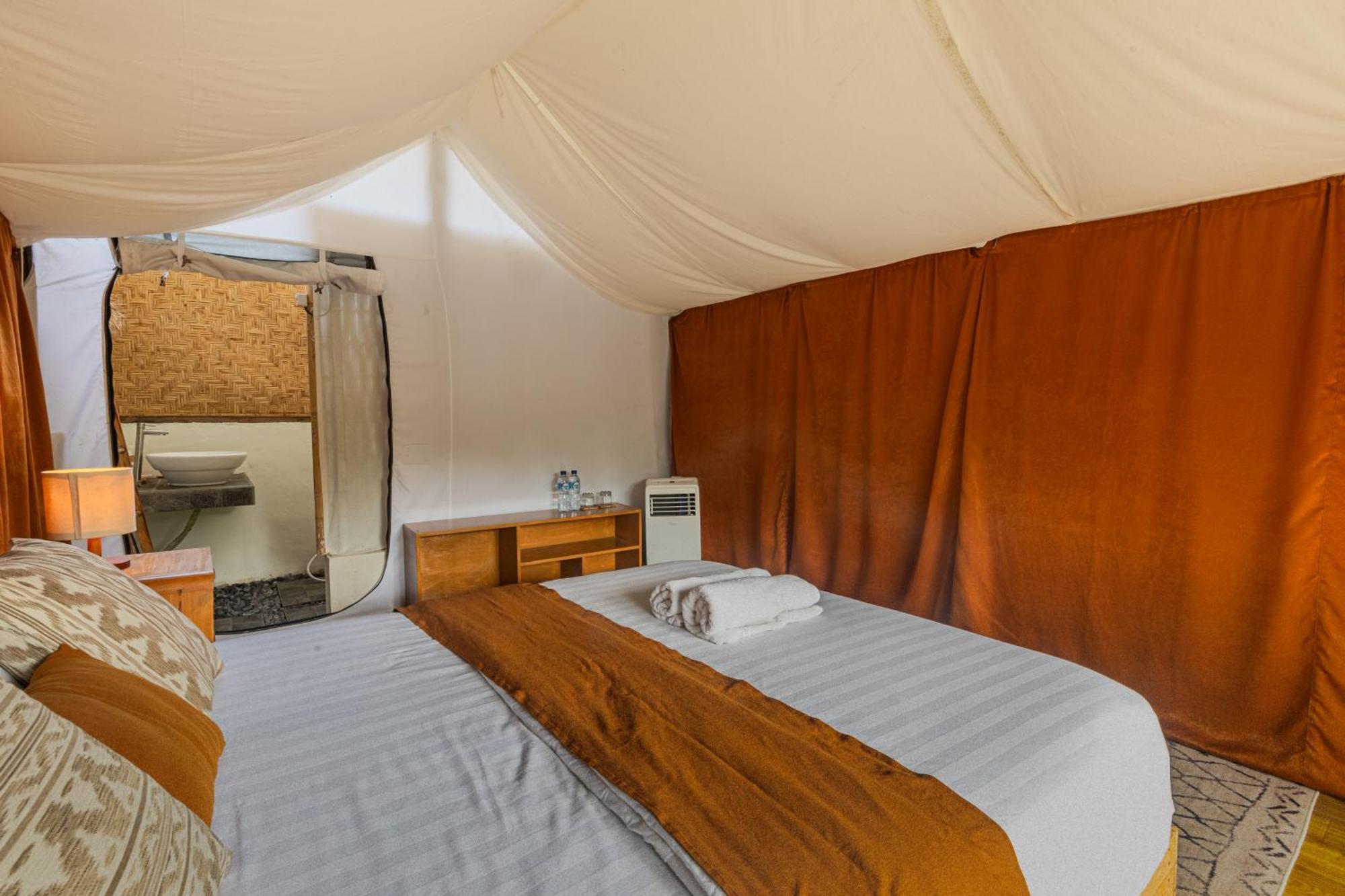 Camani Glamping Hotel Karangasem  Bagian luar foto