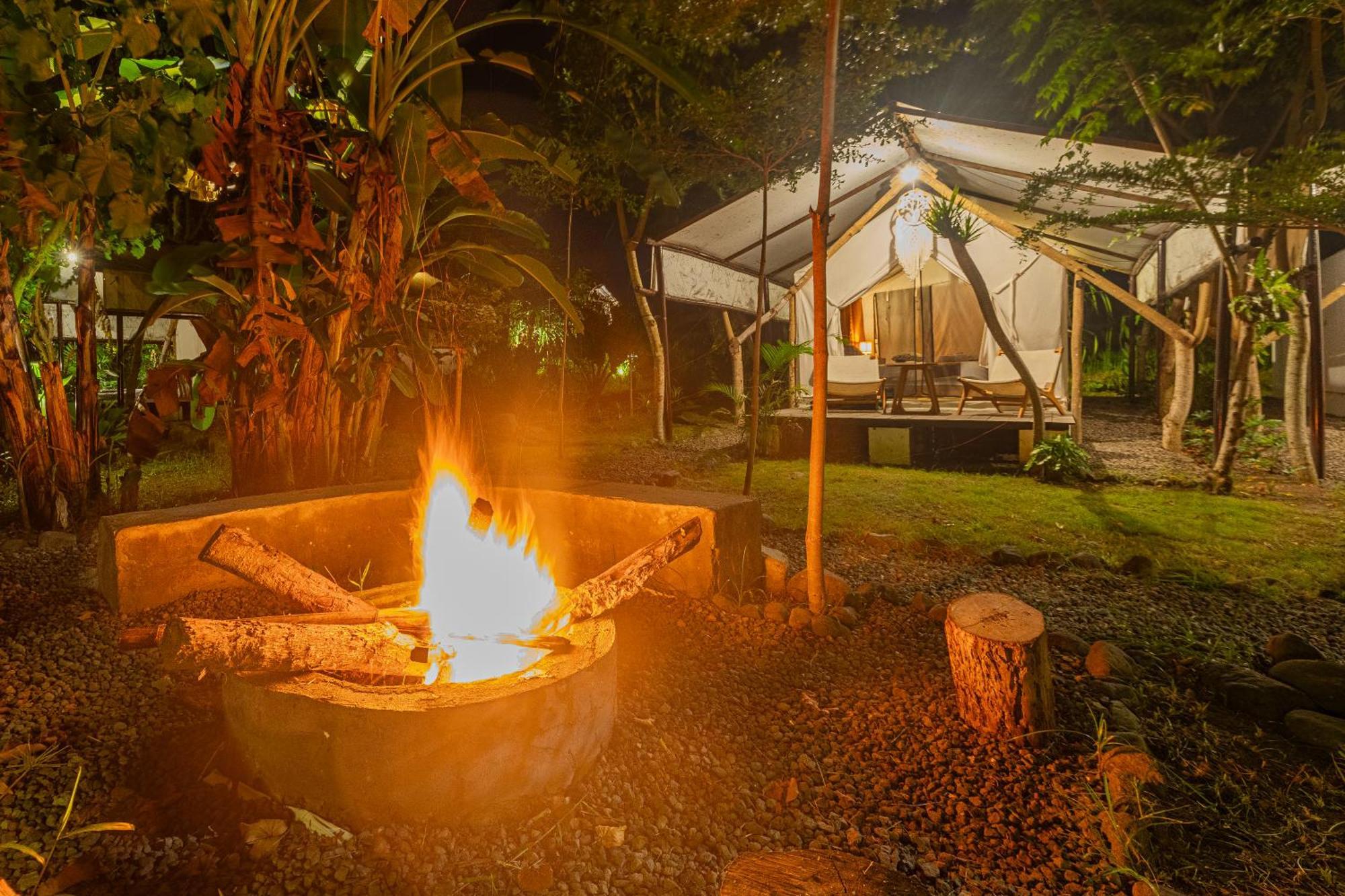 Camani Glamping Hotel Karangasem  Bagian luar foto