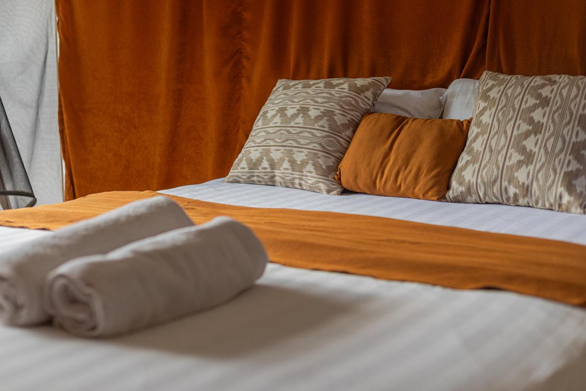 Camani Glamping Hotel Karangasem  Ruang foto