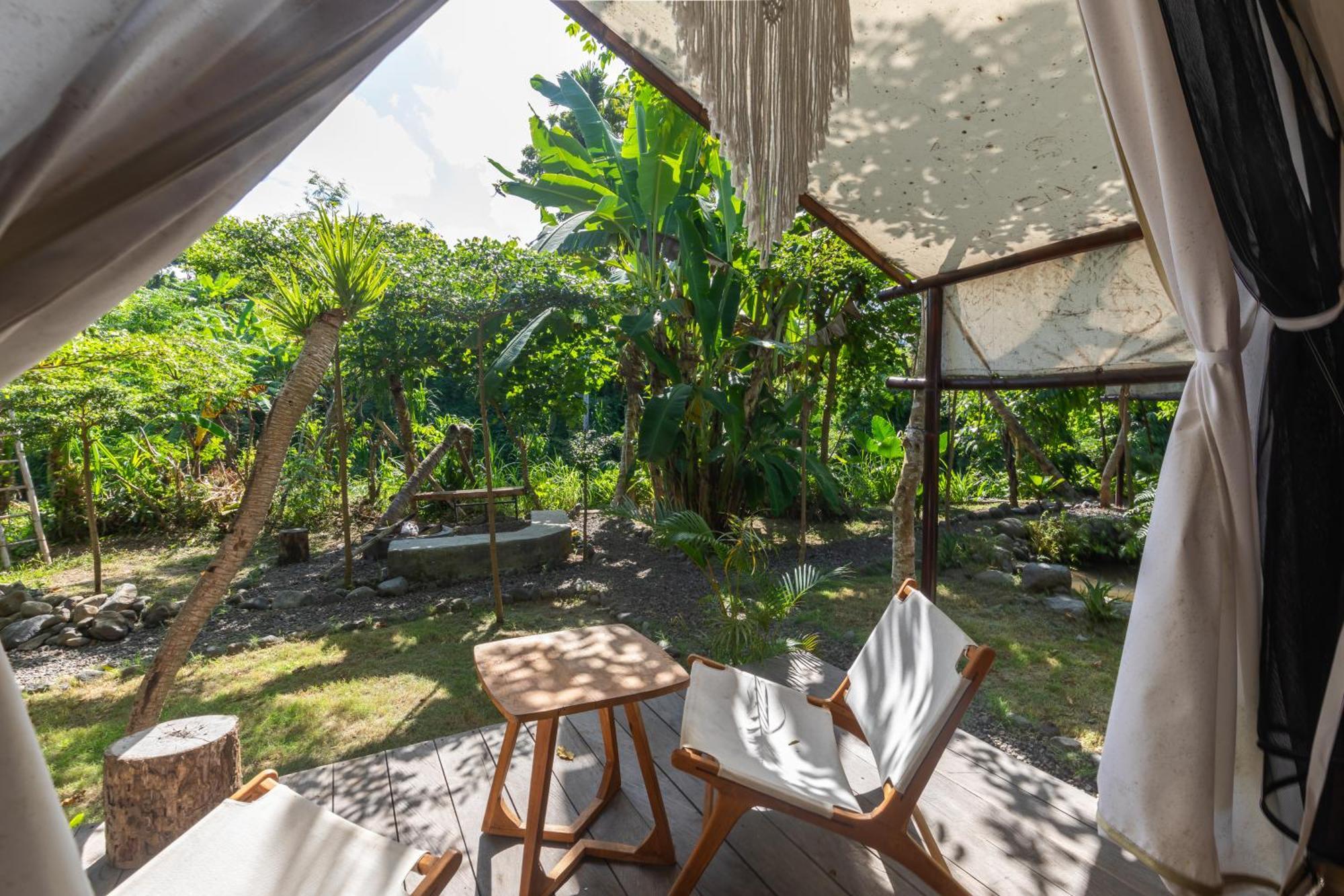 Camani Glamping Hotel Karangasem  Ruang foto
