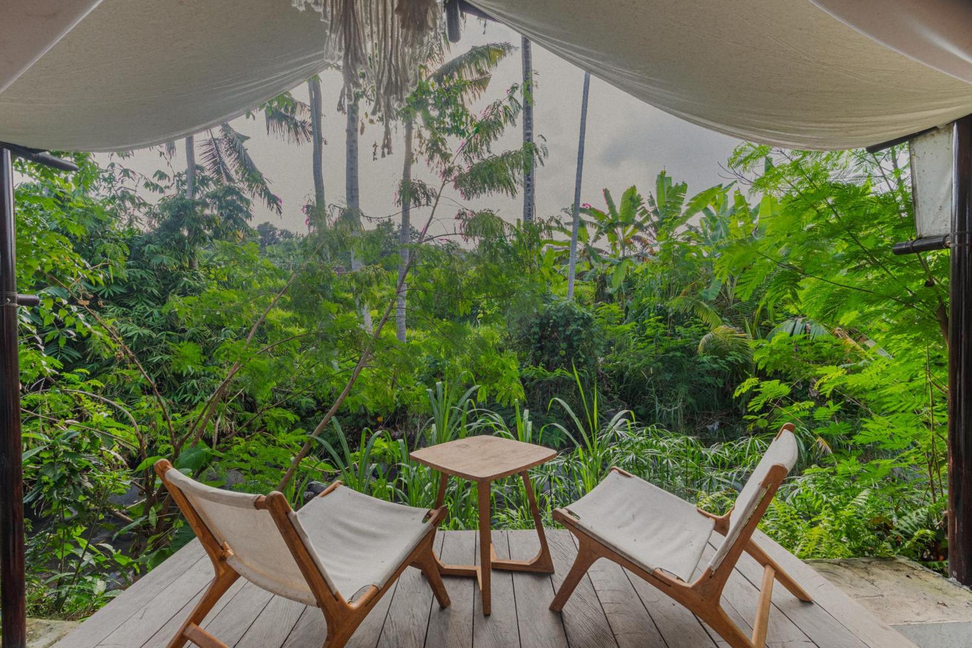 Camani Glamping Hotel Karangasem  Ruang foto